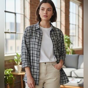 J. Jill Women’s Plaid Flannel Long Sleeve Plaid Button Down Shirt Size L